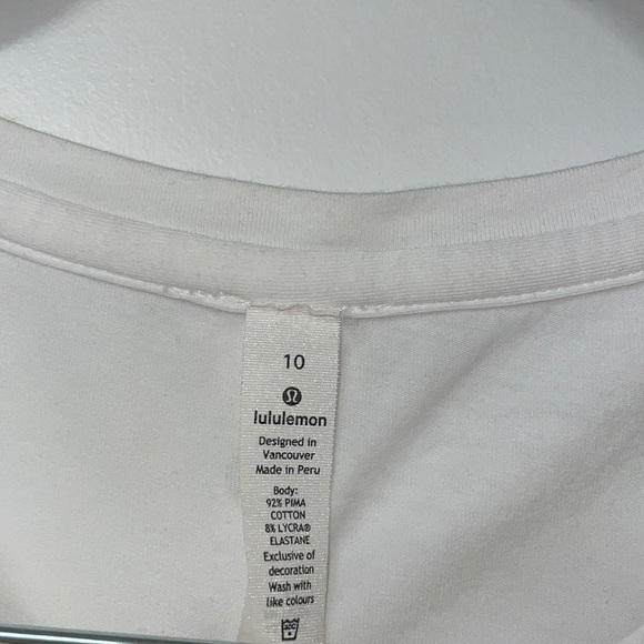 white lululemon crop white tee - Picture 3 of 5